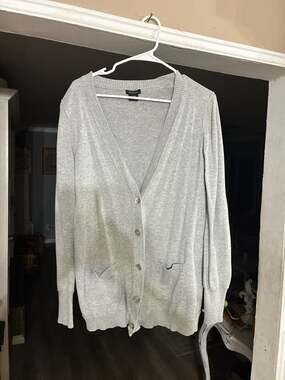 Calvin Klein Jeans Grey V-Neck Button-Up Cardigan Sweater Size XL